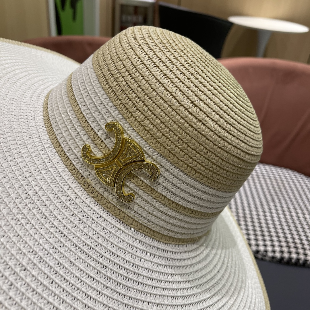 【CELINE赛琳】2025新款大沿草编草帽，出街必备超好搭配，赶紧入手！