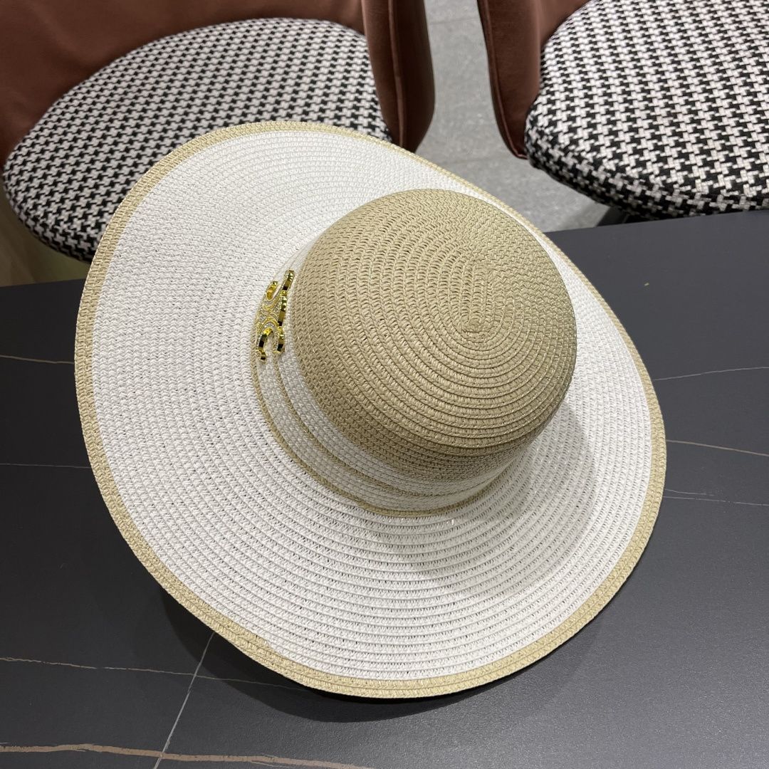 【CELINE赛琳】2025新款大沿草编草帽，出街必备超好搭配，赶紧入手！