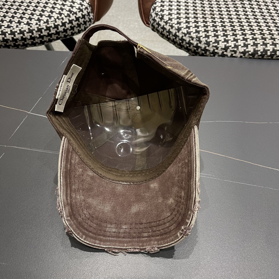 【DIOR迪奥】2025新款简约棒球帽🧢，新款出货，大牌款超好搭配，赶紧入手！