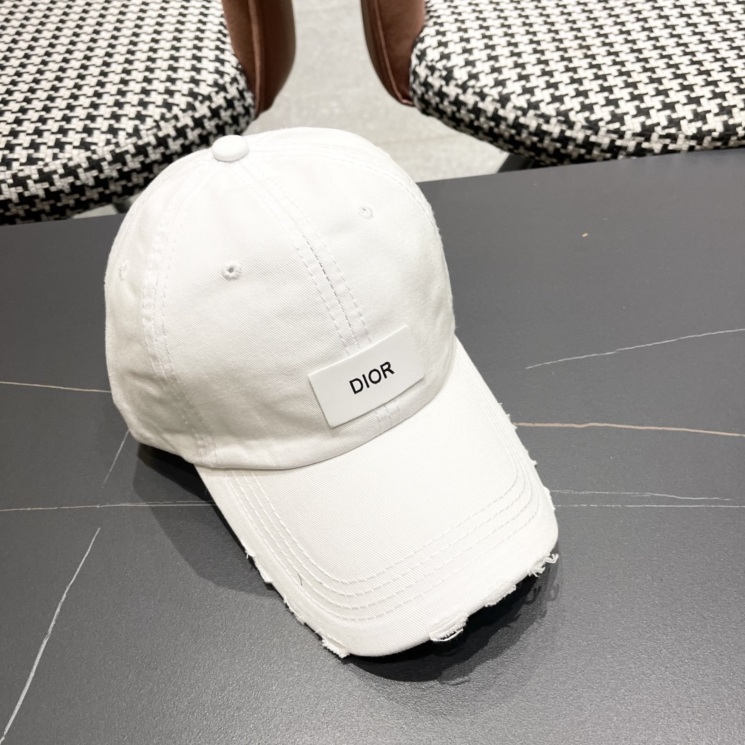 【DIOR迪奥】2025新款简约棒球帽🧢，新款出货，大牌款超好搭配，赶紧入手！
