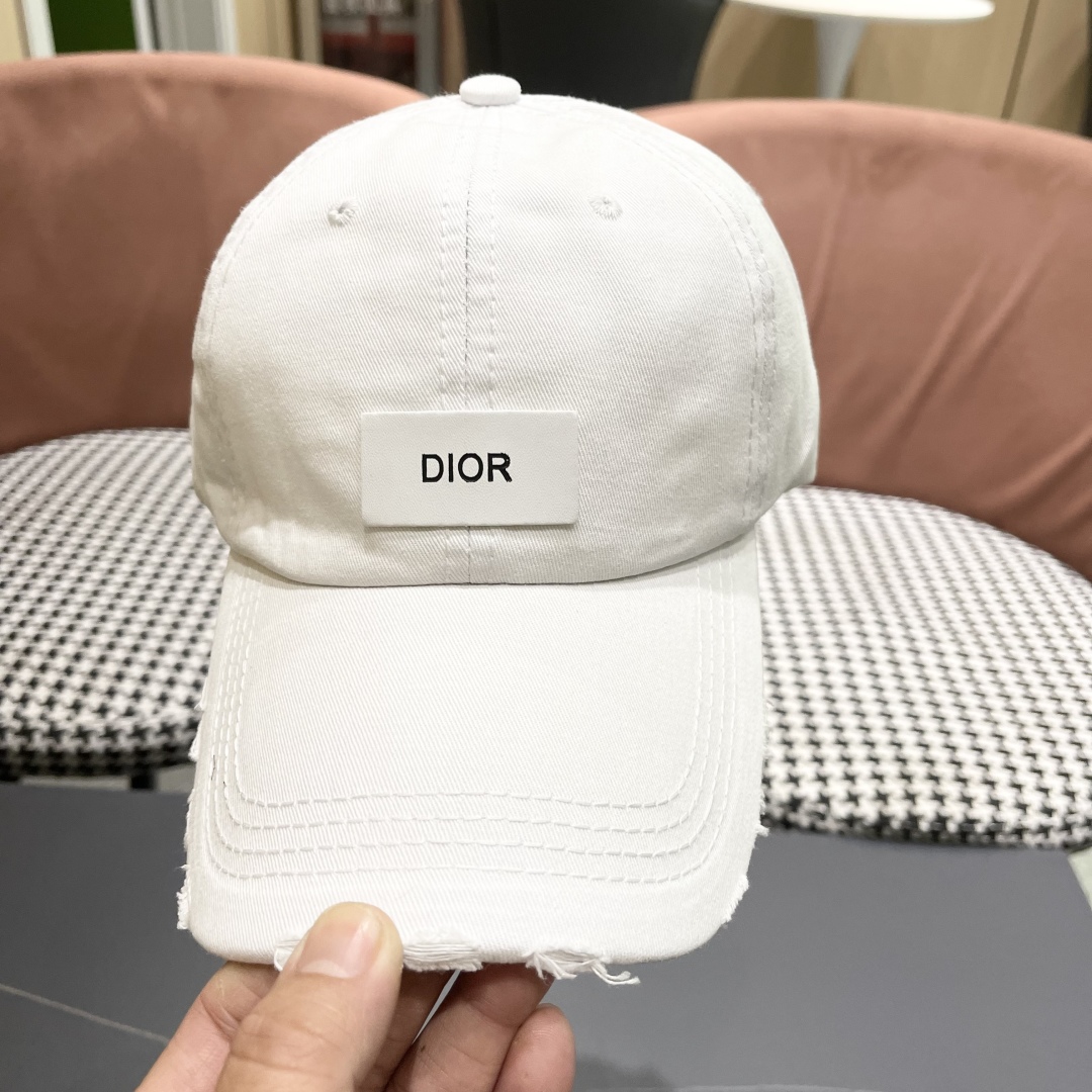 【DIOR迪奥】2025新款简约棒球帽🧢，新款出货，大牌款超好搭配，赶紧入手！