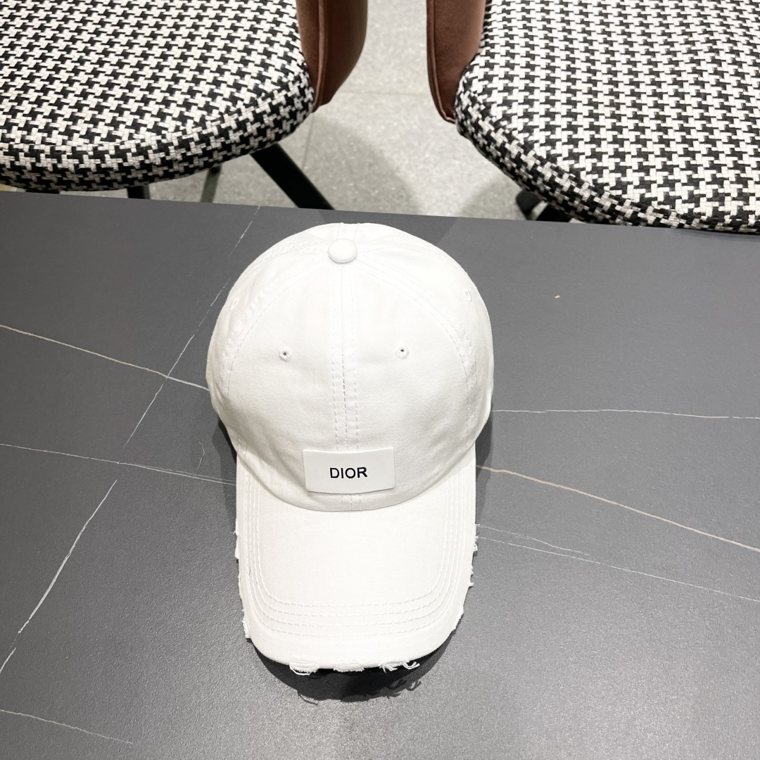 【DIOR迪奥】2025新款简约棒球帽🧢，新款出货，大牌款超好搭配，赶紧入手！