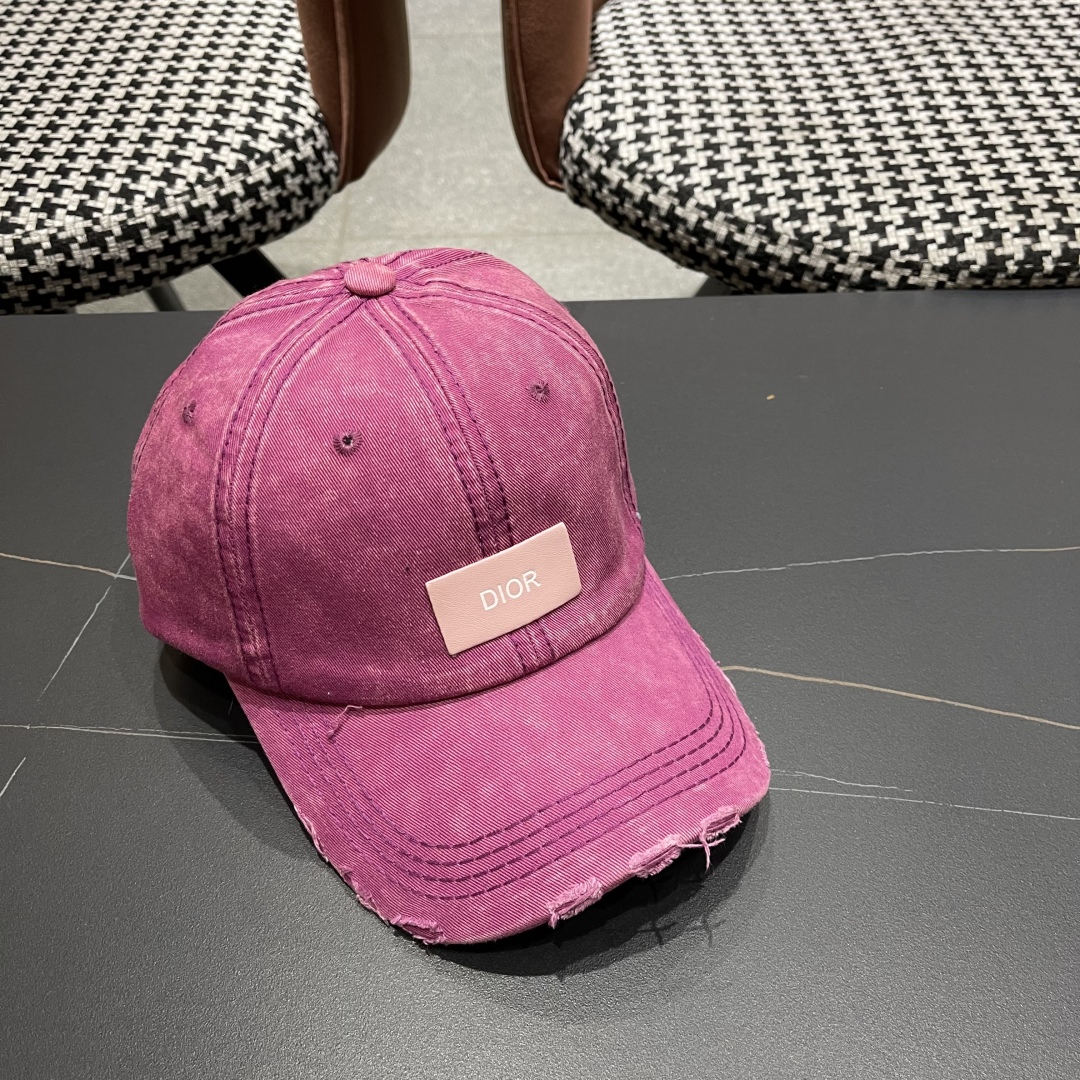 【DIOR迪奥】2025新款简约棒球帽🧢，新款出货，大牌款超好搭配，赶紧入手！