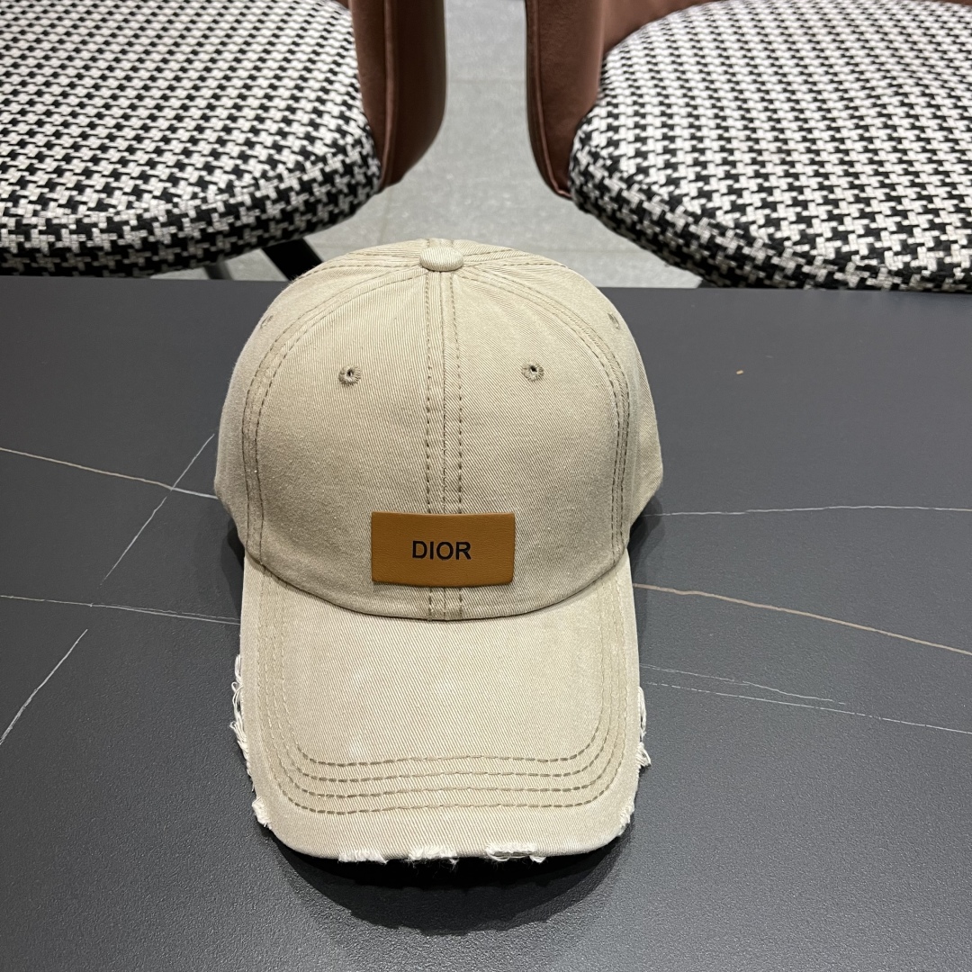 【DIOR迪奥】2025新款简约棒球帽🧢，新款出货，大牌款超好搭配，赶紧入手！