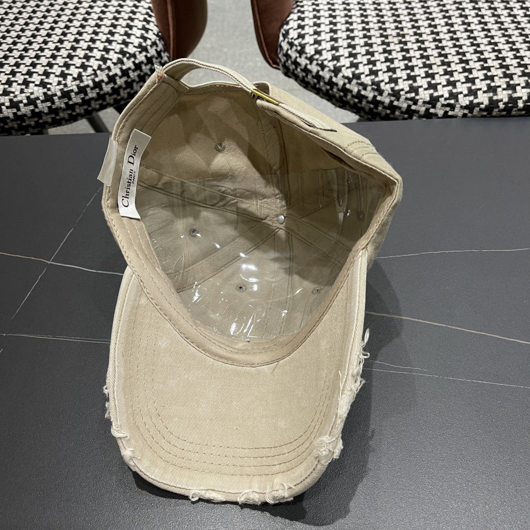 【DIOR迪奥】2025新款简约棒球帽🧢，新款出货，大牌款超好搭配，赶紧入手！