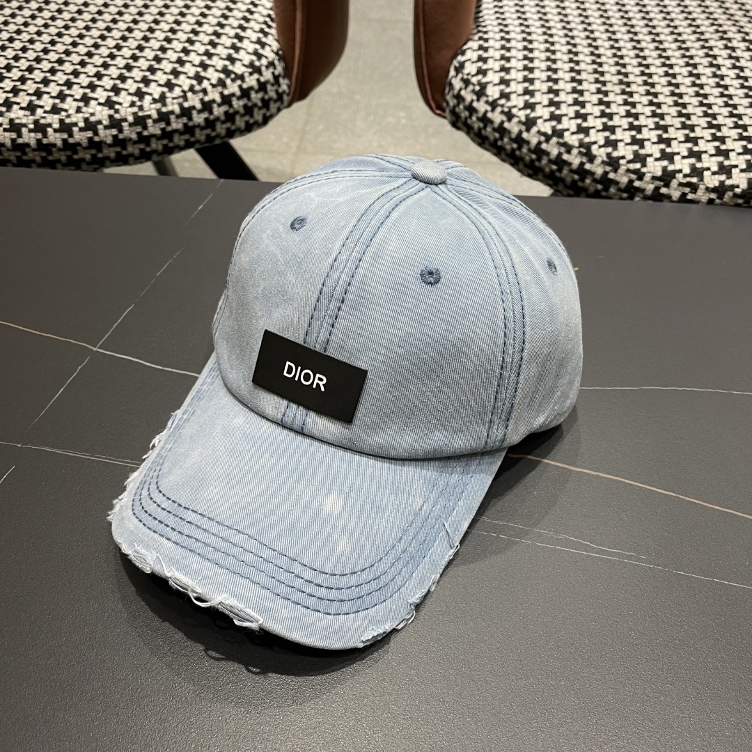 【DIOR迪奥】2025新款简约棒球帽🧢，新款出货，大牌款超好搭配，赶紧入手！