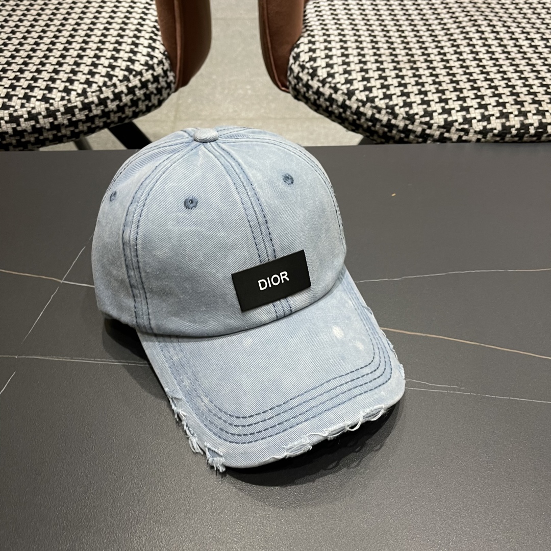【DIOR迪奥】2025新款简约棒球帽🧢，新款出货，大牌款超好搭配，赶紧入手！