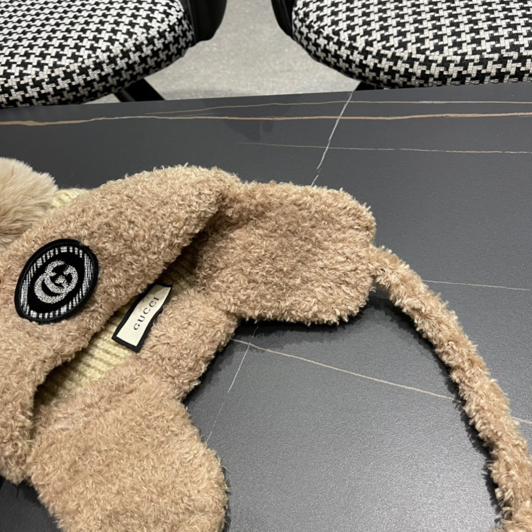  GUCCI古奇 秋冬防寒护耳雷锋帽厚实羊羔绒保暖毛线帽韩版甜美可爱套头帽