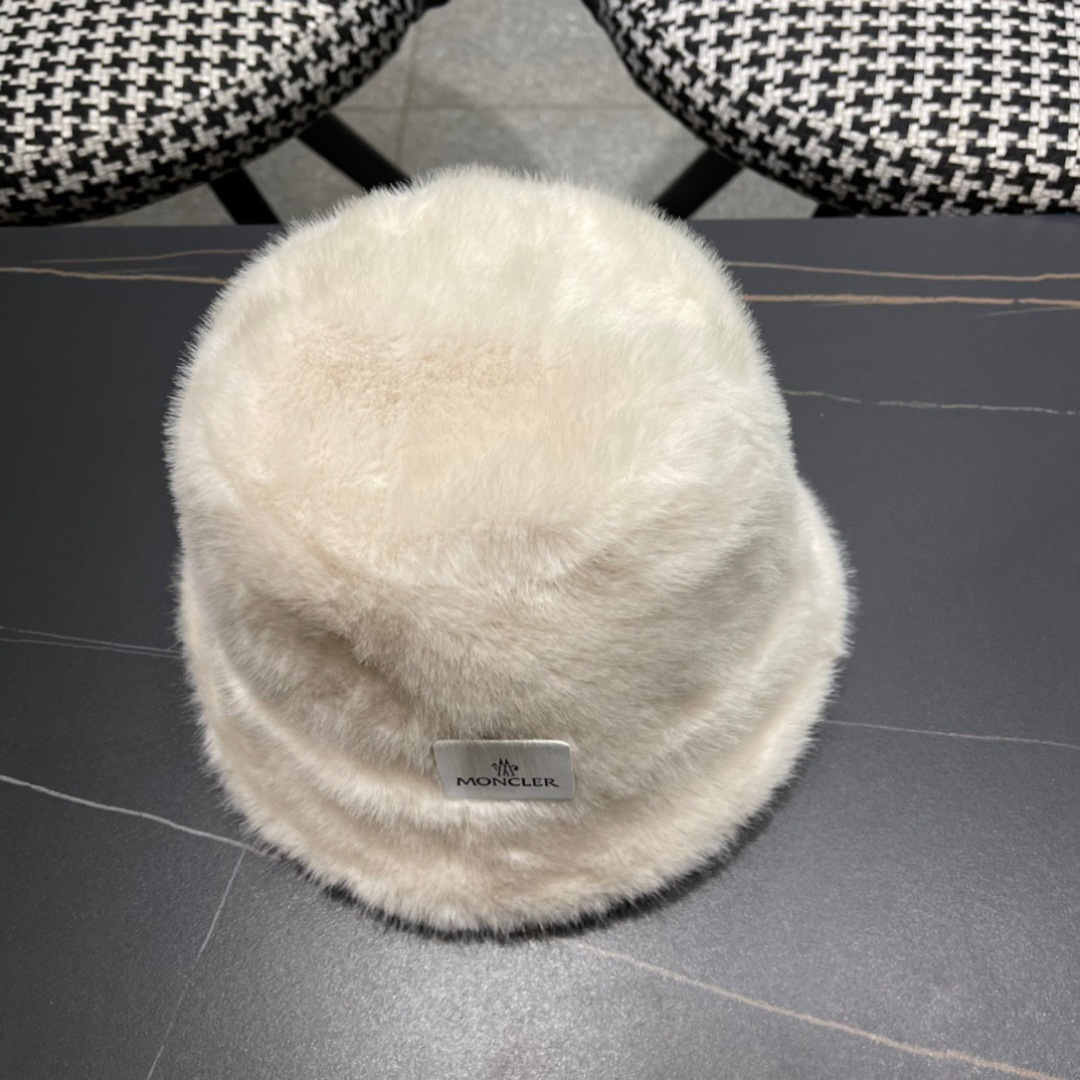 蒙口moncler2024新款毛绒绒毛线渔夫帽保暖百搭街头盆帽