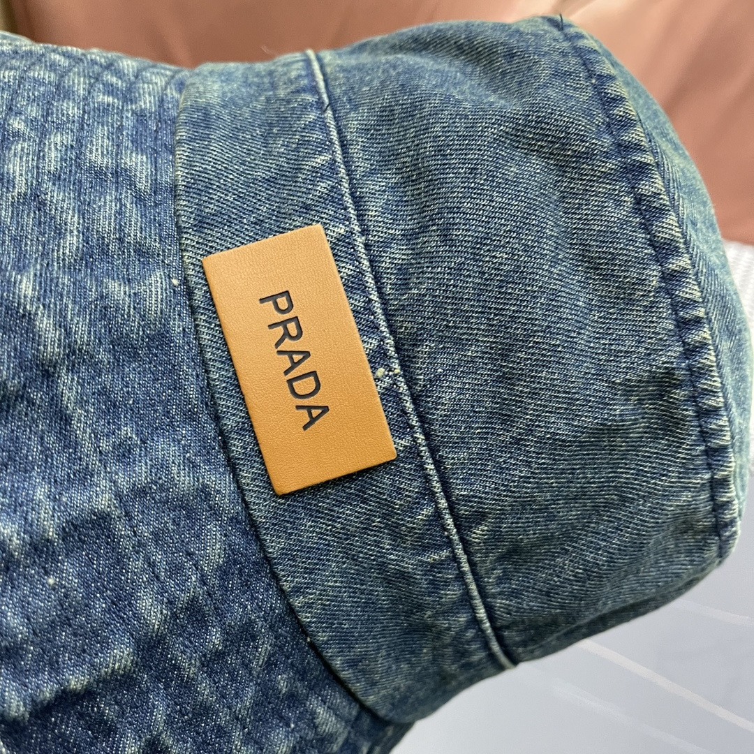  PRADA普拉达 做旧水洗牛仔渔夫帽设计街头小众盆帽潮