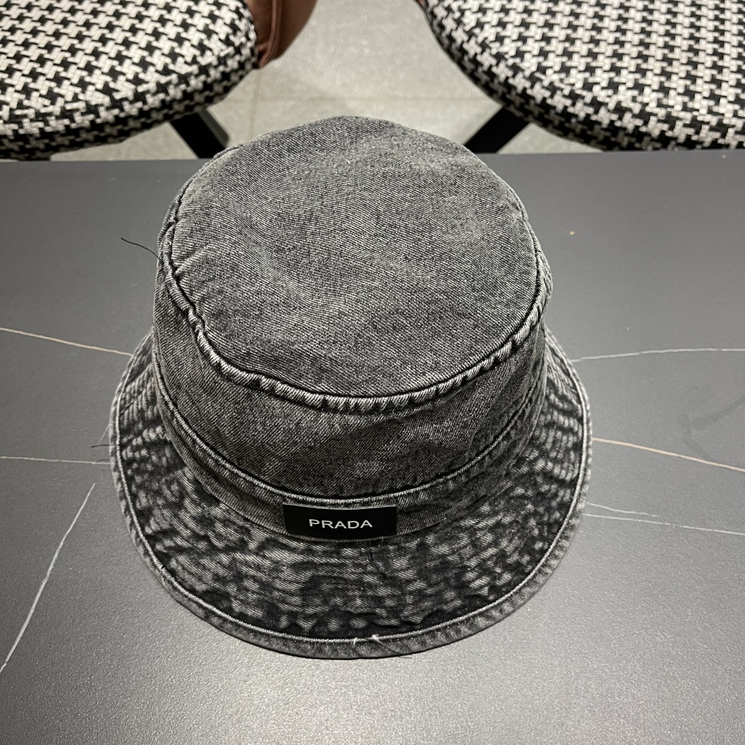  PRADA普拉达 做旧水洗牛仔渔夫帽设计街头小众盆帽潮