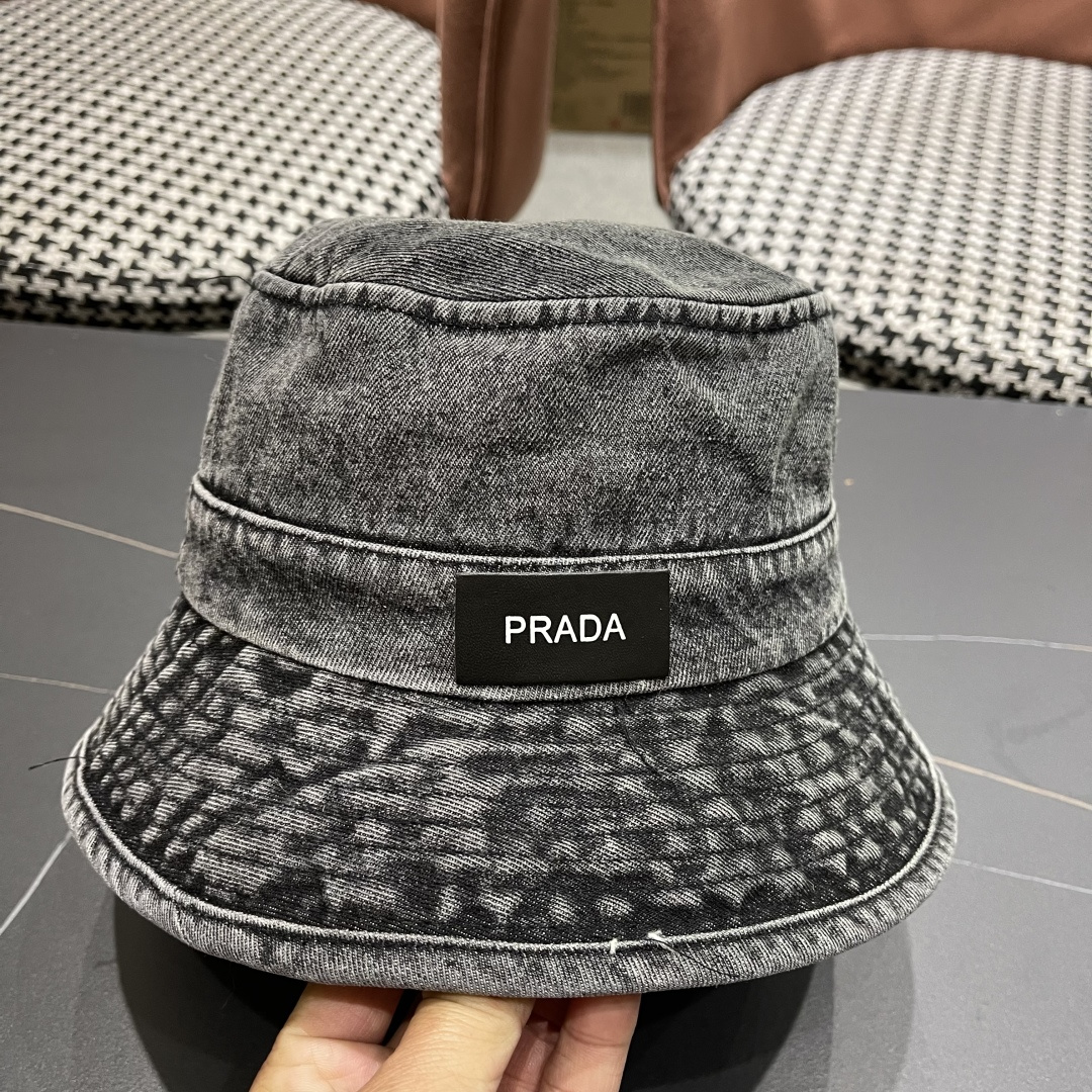 PRADA普拉达 做旧水洗牛仔渔夫帽设计街头小众盆帽潮