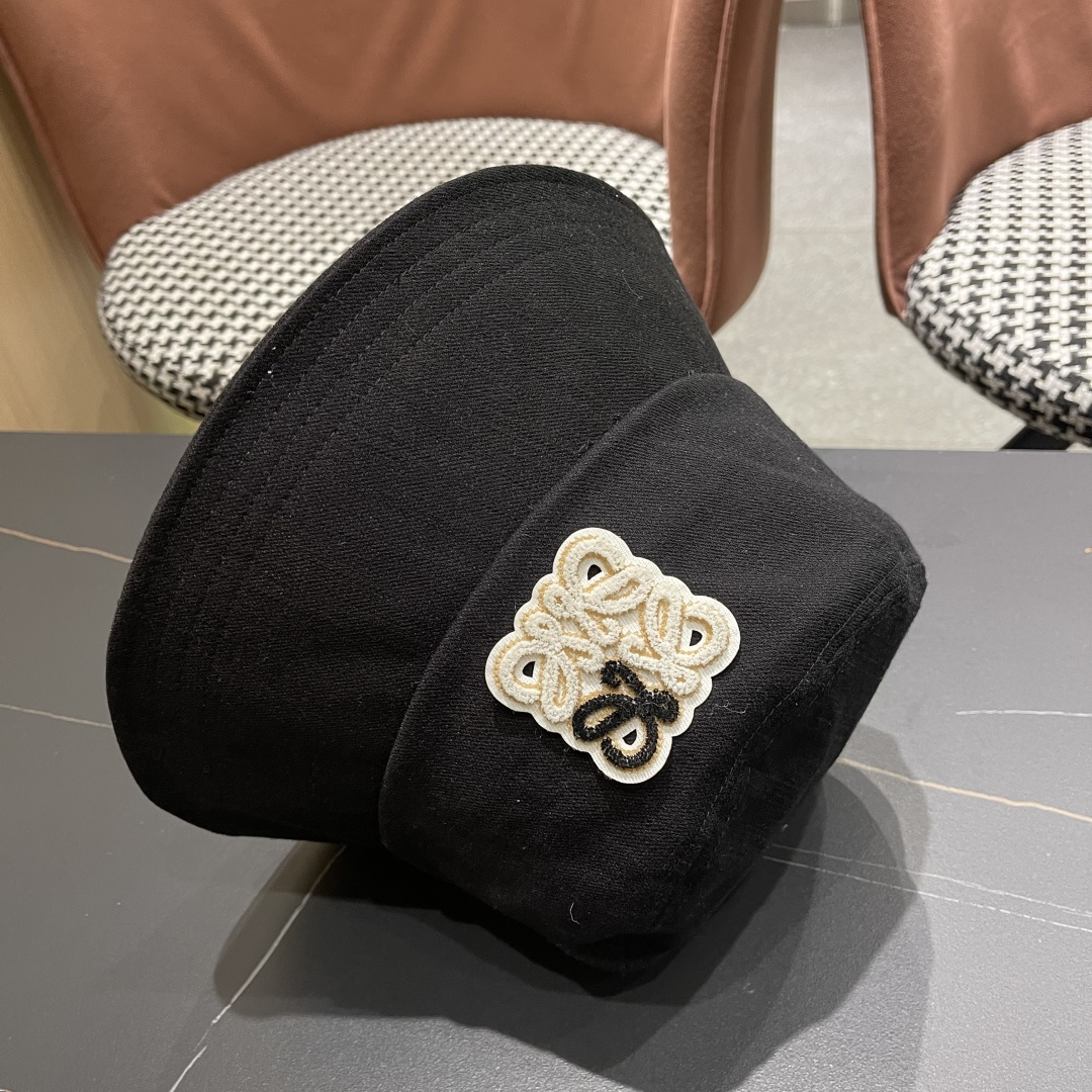  罗意威loewe春夏新款日式简约渔夫帽网红百搭遮阳显脸小水桶帽