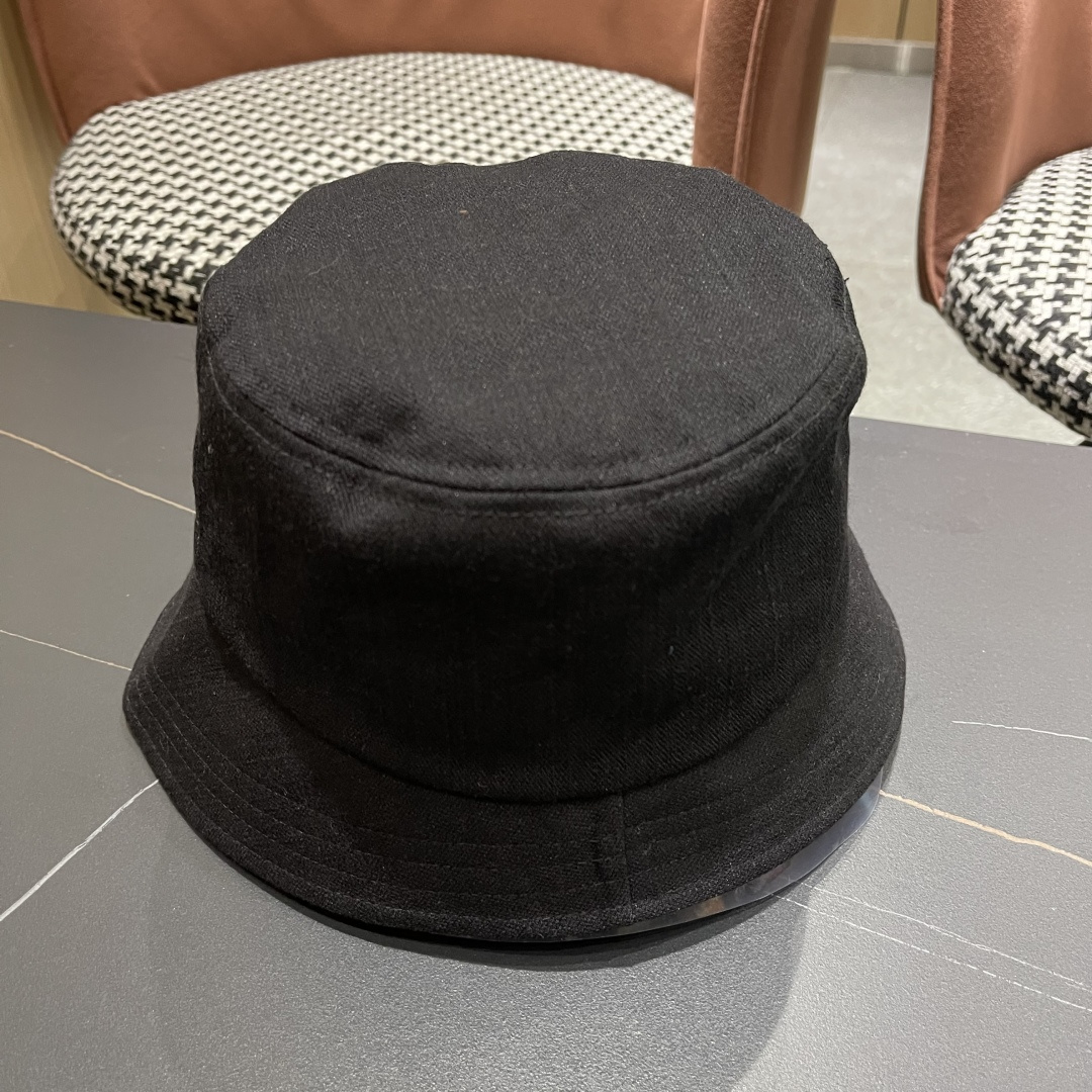  罗意威loewe春夏新款日式简约渔夫帽网红百搭遮阳显脸小水桶帽