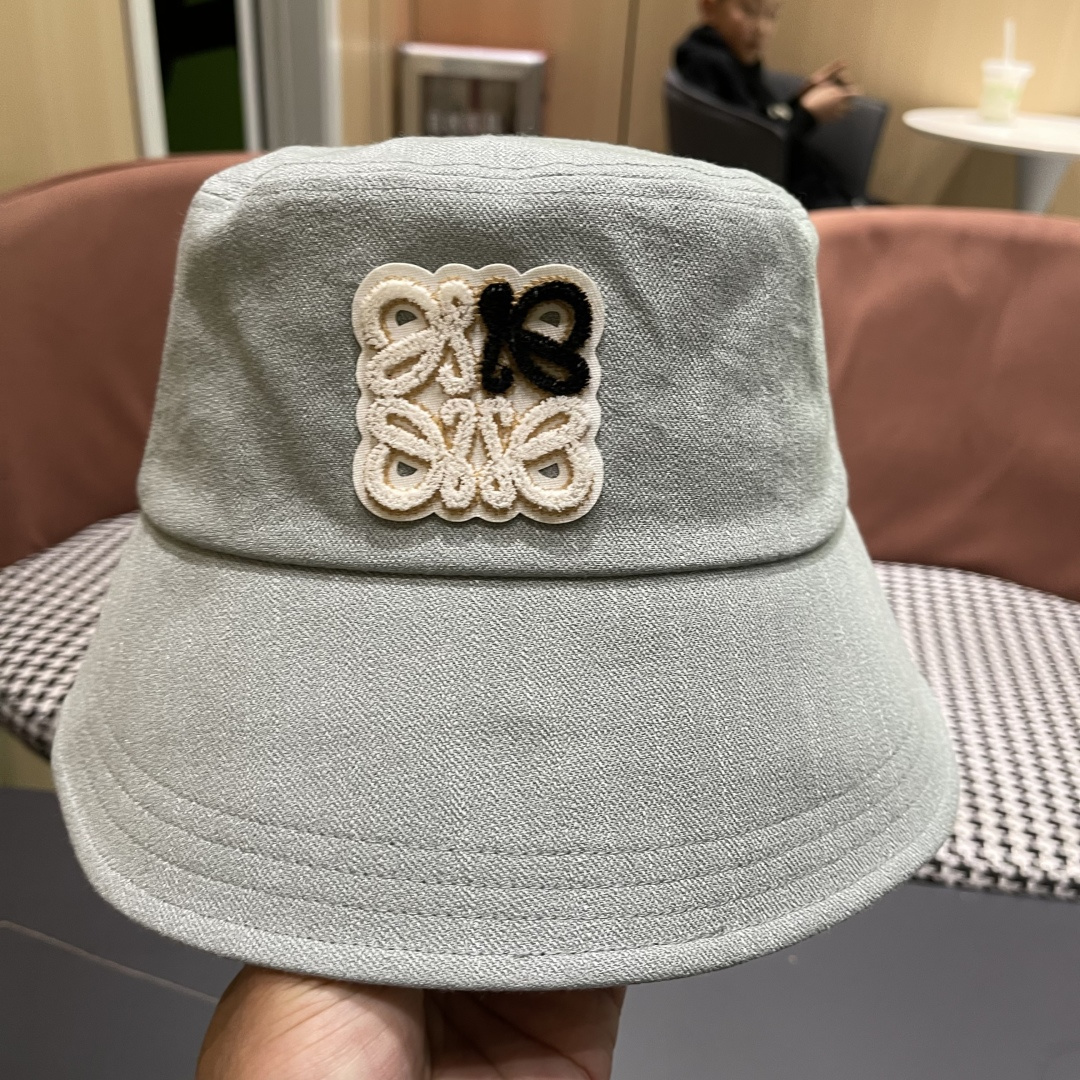  罗意威loewe春夏新款日式简约渔夫帽网红百搭遮阳显脸小水桶帽