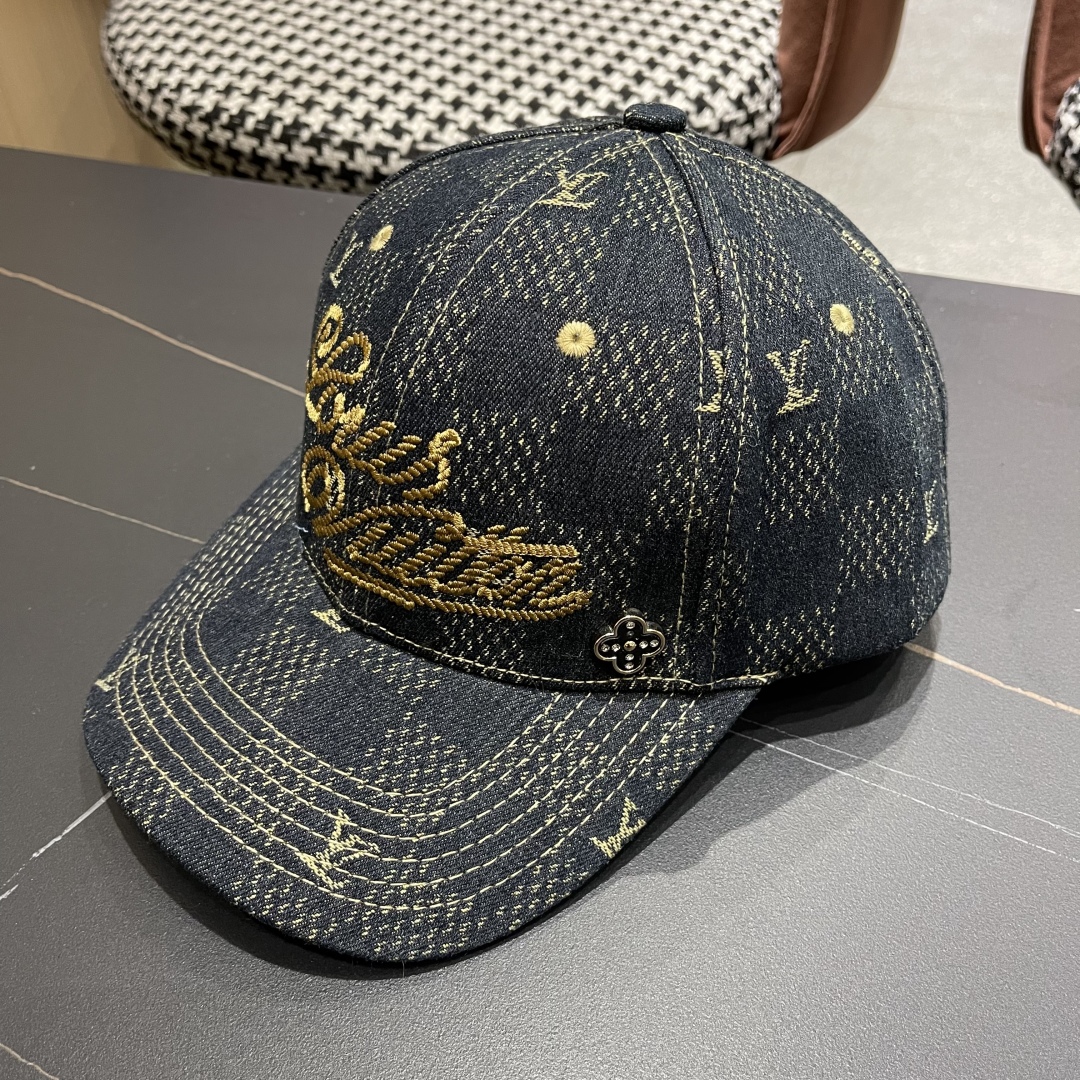  LV路易威登新款原单棒球帽，11开模订制，时尚帅气质量超赞，基础头围56，贴片可调节。