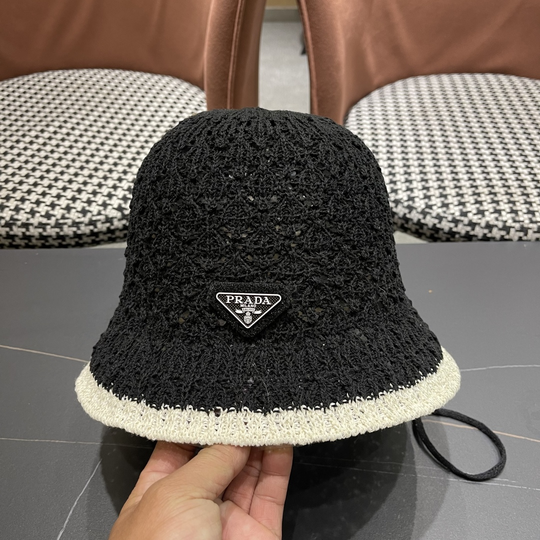  Pr@da 普拉达新款针织镂空渔夫帽，可甜可盐，桶帽巨遮脸超A的帽型，美妞别错过！