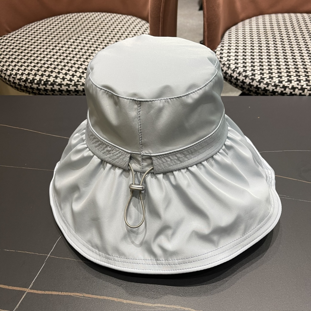 【DIOR迪奥】春夏季新款大帽檐渔夫帽，可折叠很好搭配，出街必备

