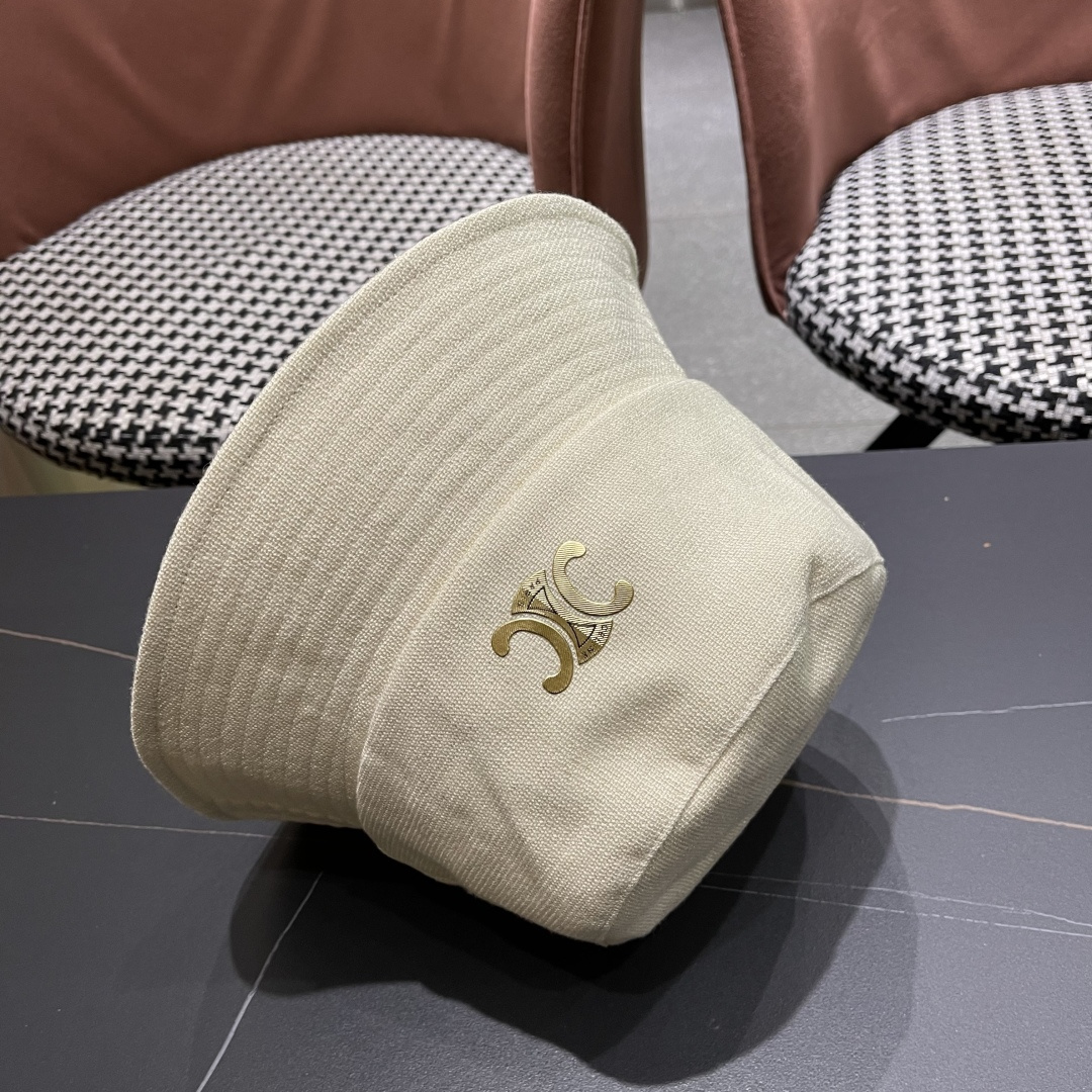  celine赛琳 春夏新款遮阳渔夫帽超显气质，质感无敌！