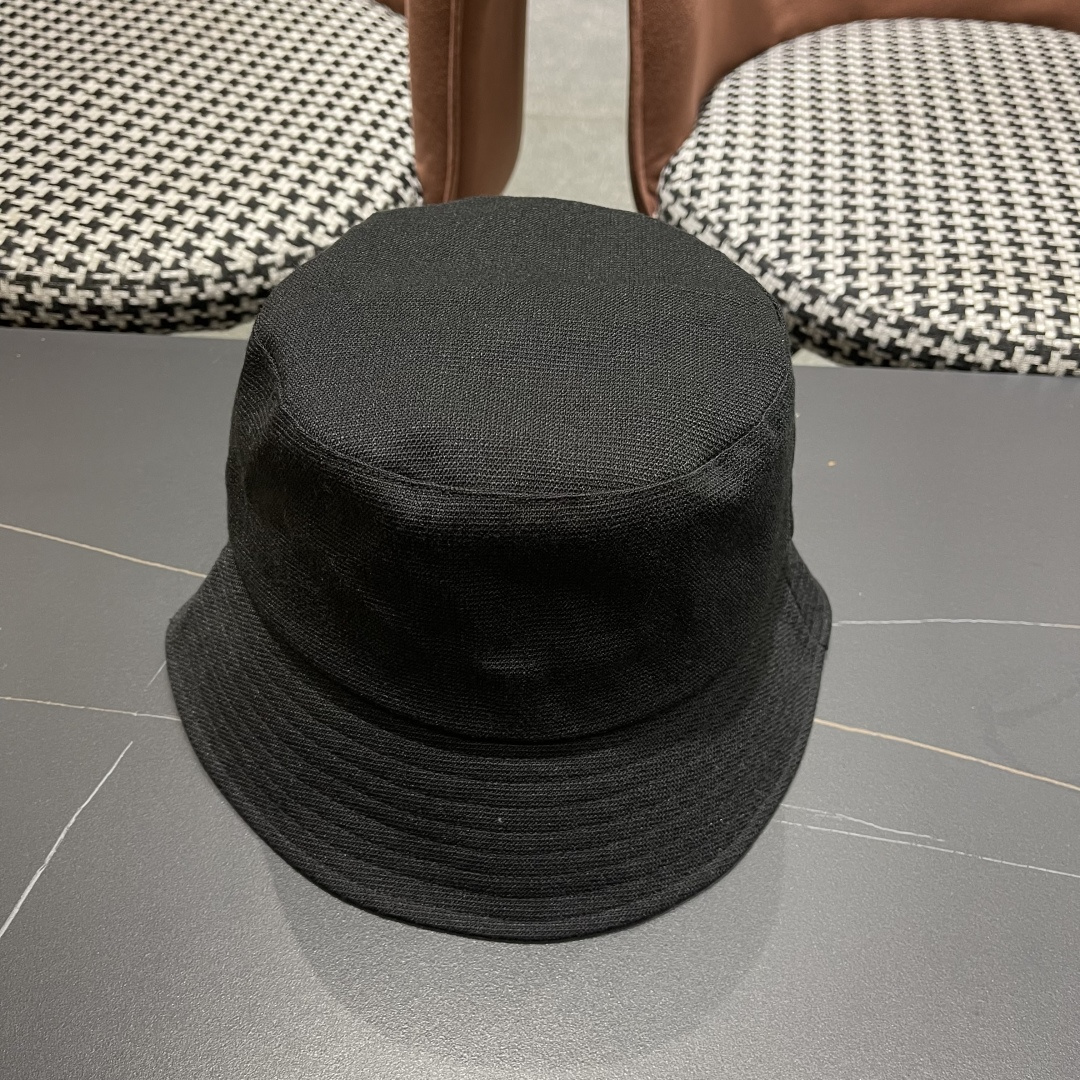  celine赛琳 春夏新款遮阳渔夫帽超显气质，质感无敌！