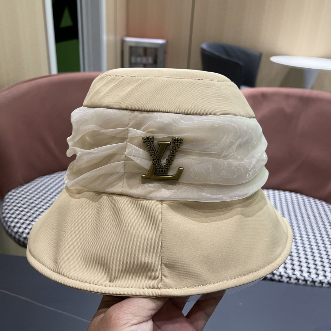  LV渔夫帽🧢新款路易威登轻便防晒渔夫帽🧢 火爆出货，质量超赞👍 时尚百搭