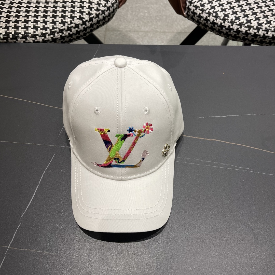  路易威登棒球帽 LouisVuitton😍新款LV棒球帽高端大气，百搭款🤗男女通用！跑量！