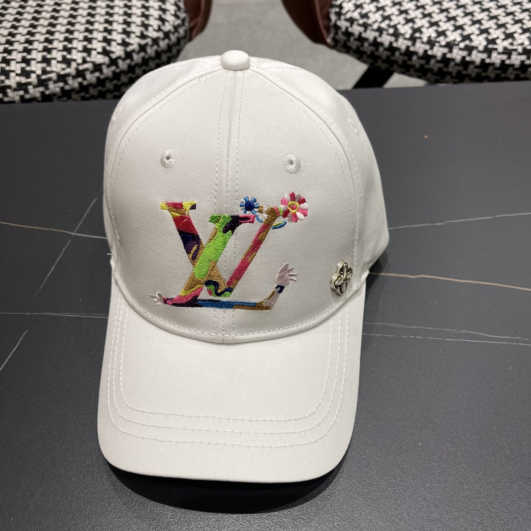  路易威登棒球帽 LouisVuitton😍新款LV棒球帽高端大气，百搭款🤗男女通用！跑量！