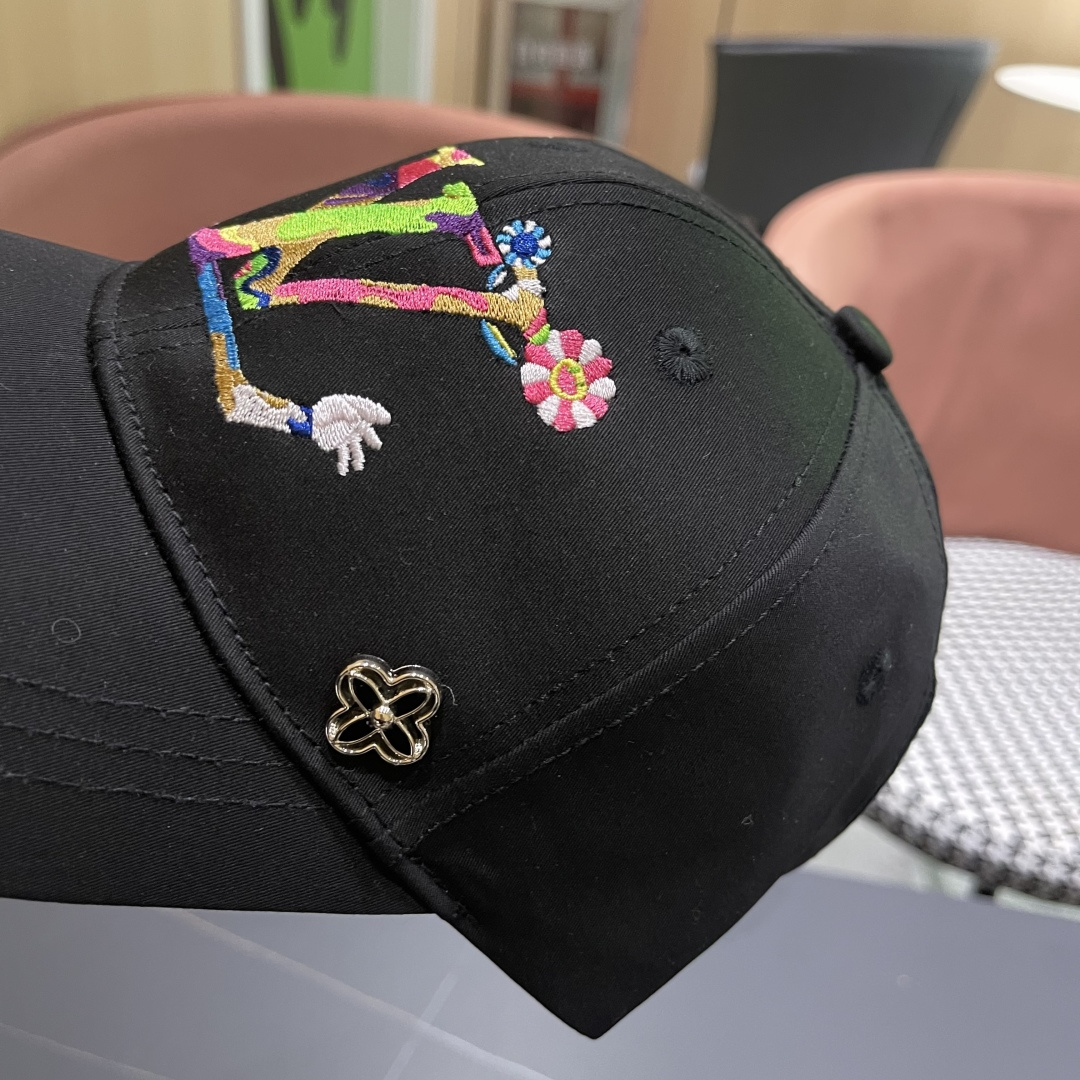 路易威登棒球帽 LouisVuitton😍新款LV棒球帽高端大气，百搭款🤗男女通用！跑量！