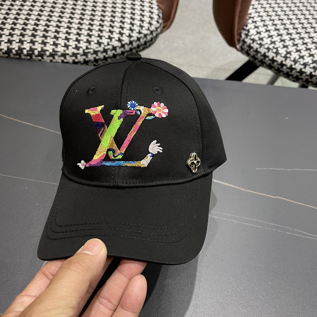 路易威登棒球帽 LouisVuitton😍新款LV棒球帽高端大气，百搭款🤗男女通用！跑量！