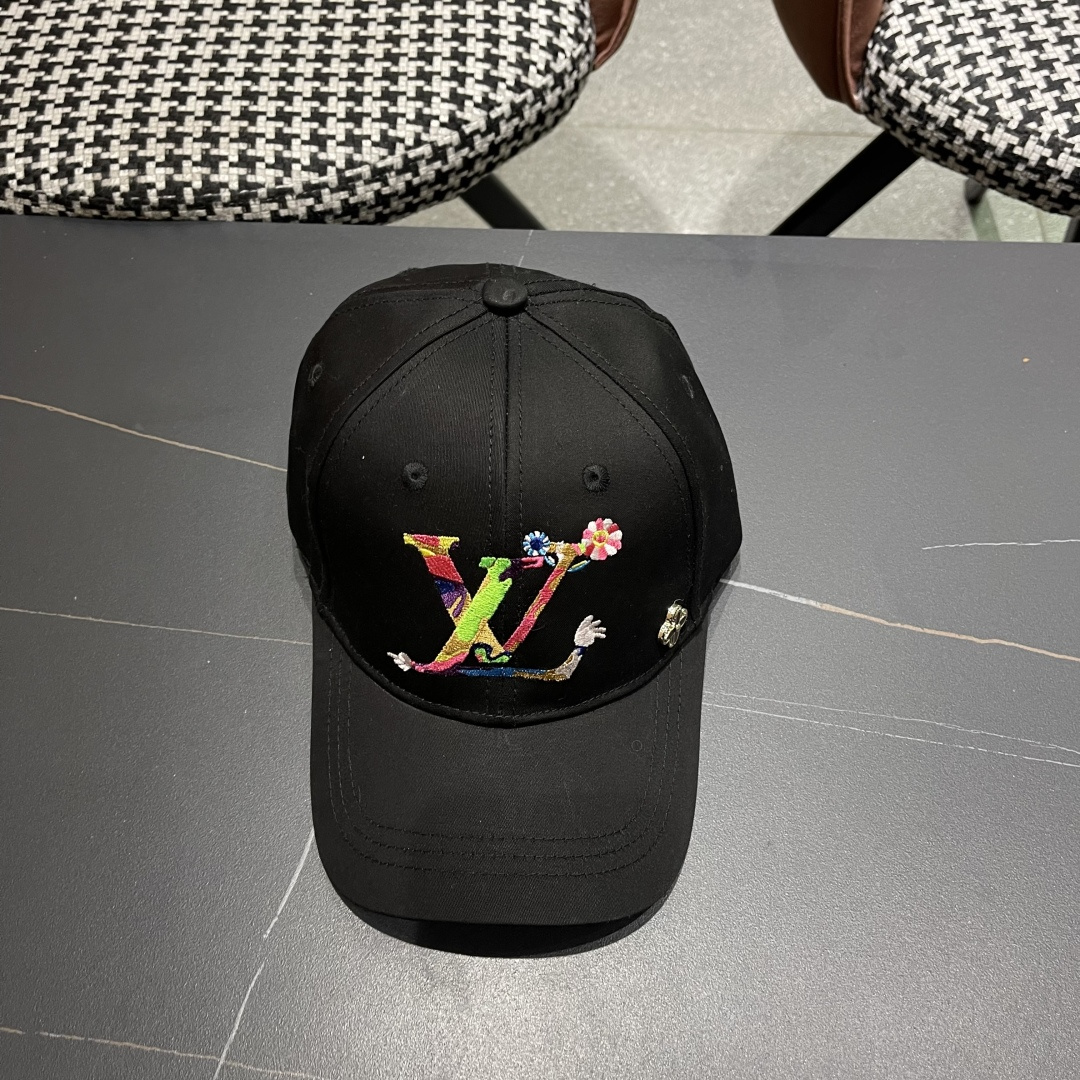 路易威登棒球帽 LouisVuitton😍新款LV棒球帽高端大气，百搭款🤗男女通用！跑量！