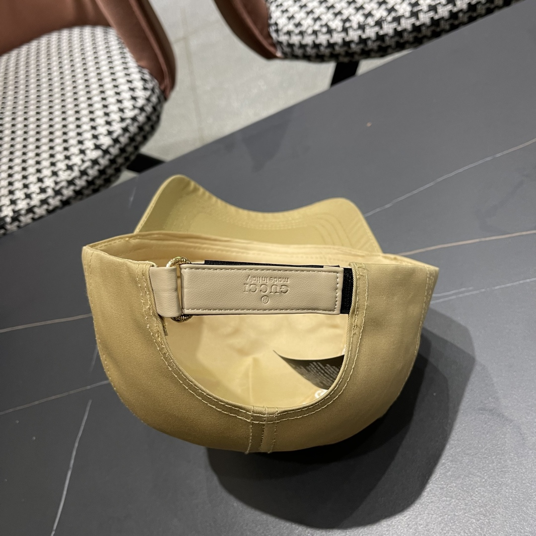  P古奇棒球帽♥️GUCCI🧢官网新品，棒球帽，原单品质火爆来袭 🔥🎩 工艺非常精美 高档大气上档次！低