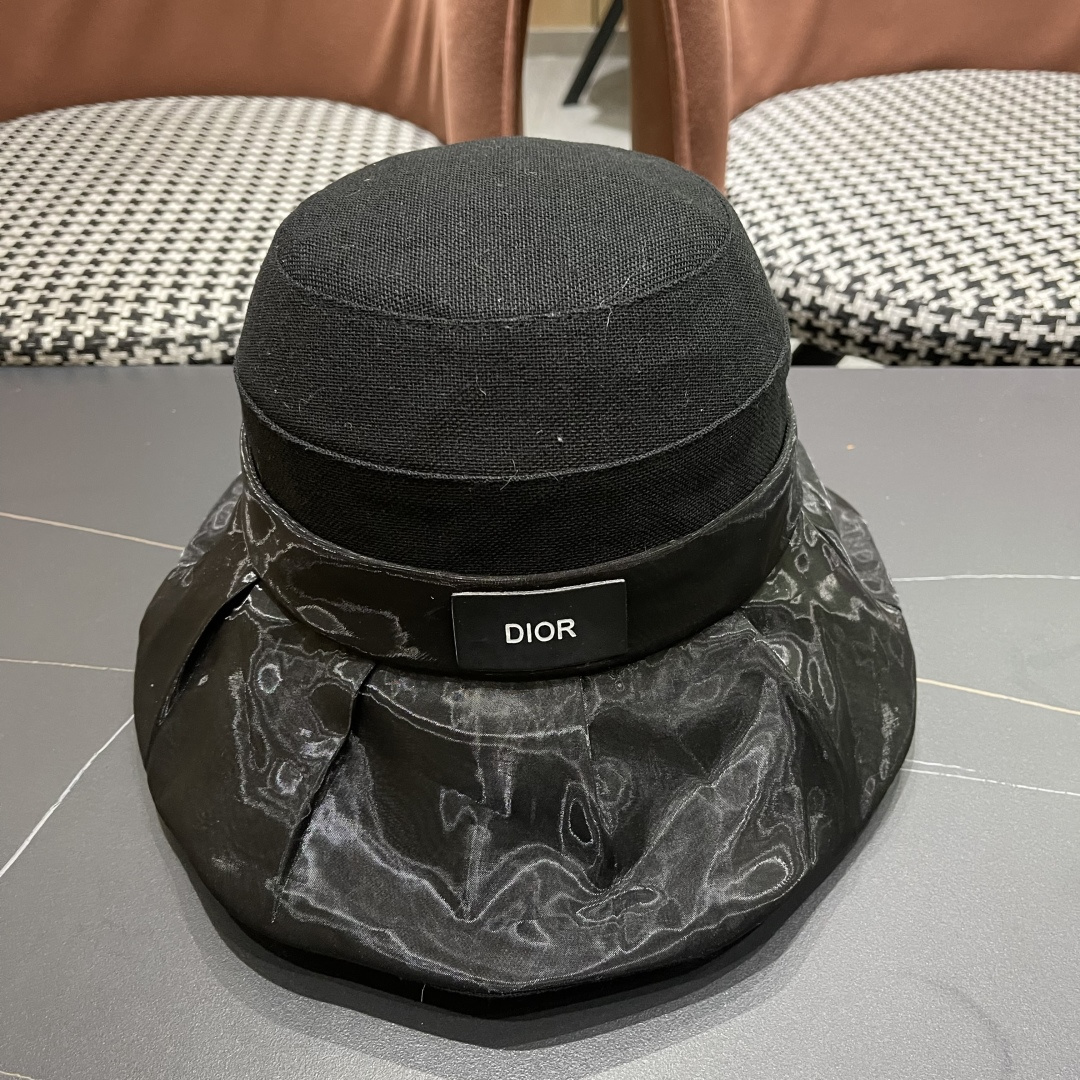  DIOR迪奥渔夫帽女春季海边度假甜美防晒遮阳帽，出街必备