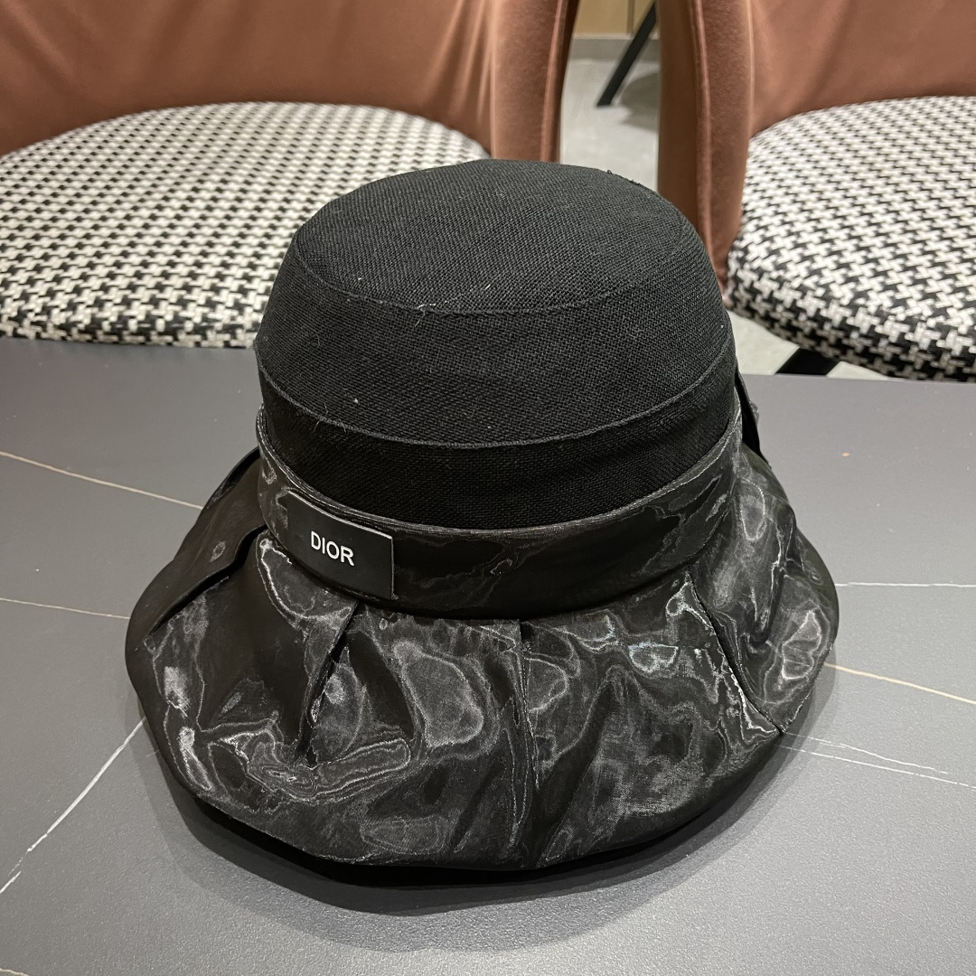  DIOR迪奥渔夫帽女春季海边度假甜美防晒遮阳帽，出街必备