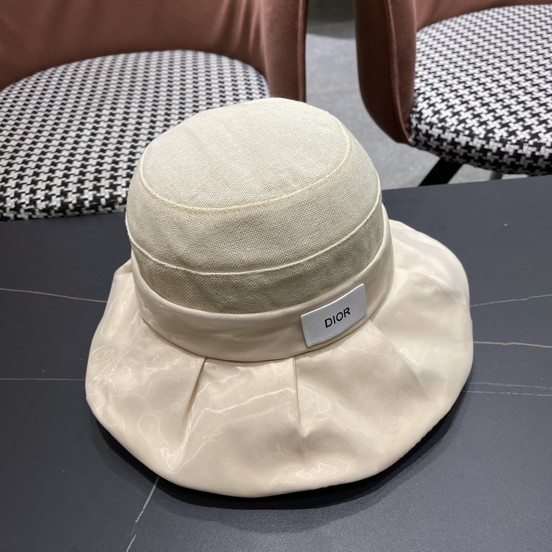  DIOR迪奥渔夫帽女春季海边度假甜美防晒遮阳帽，出街必备