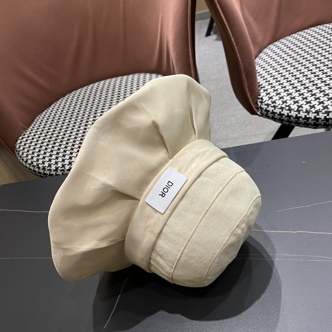  DIOR迪奥渔夫帽女春季海边度假甜美防晒遮阳帽，出街必备