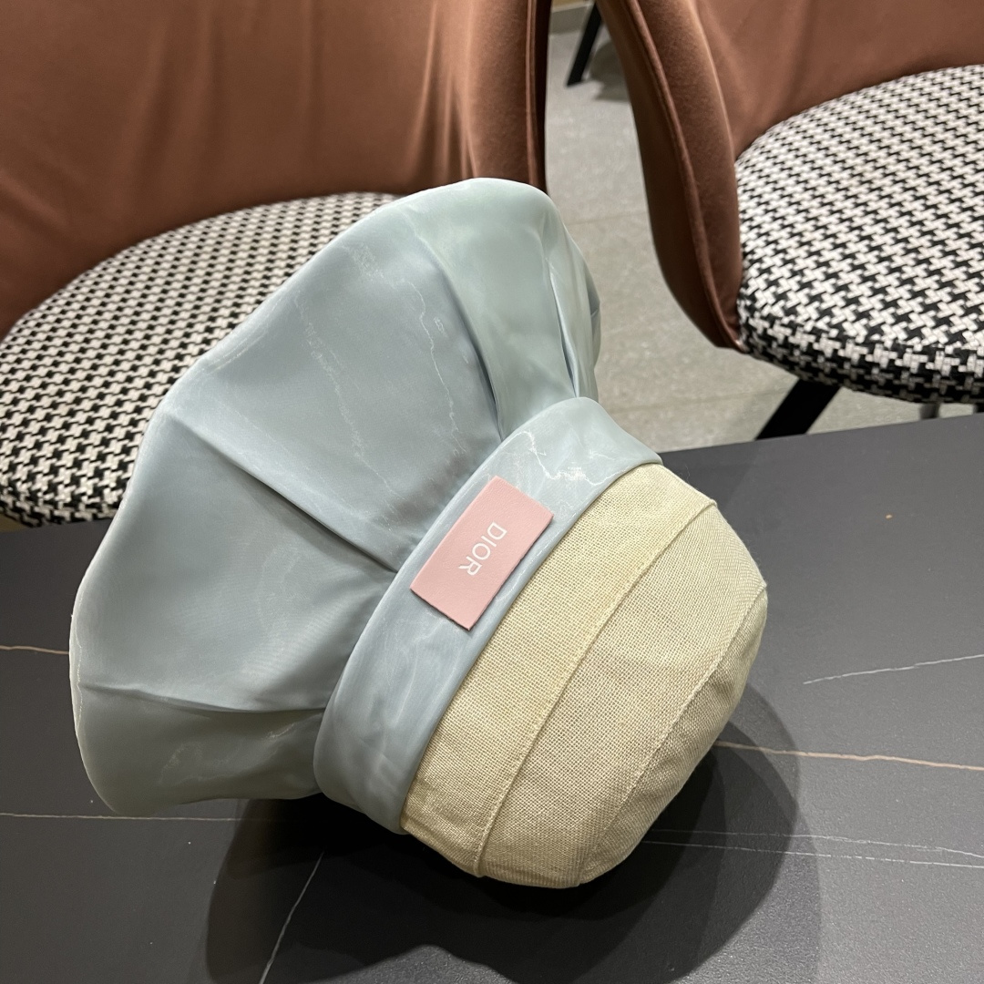  DIOR迪奥渔夫帽女春季海边度假甜美防晒遮阳帽，出街必备