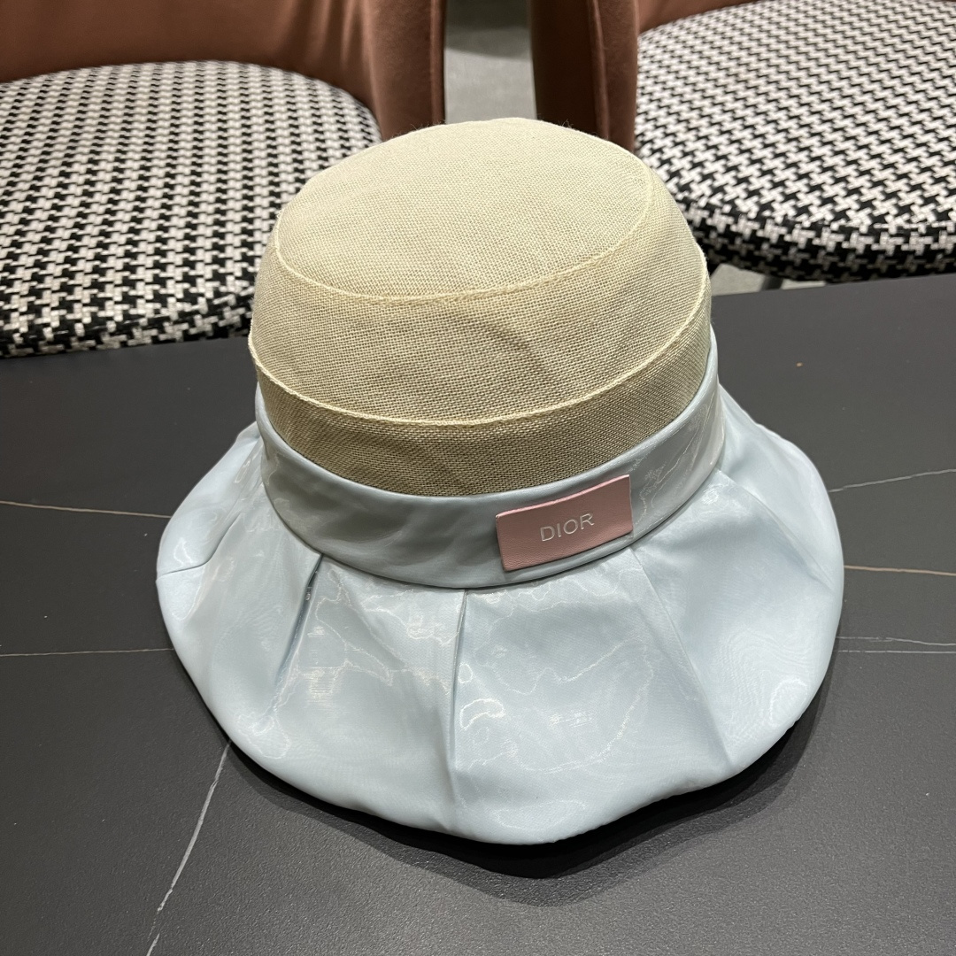  DIOR迪奥渔夫帽女春季海边度假甜美防晒遮阳帽，出街必备