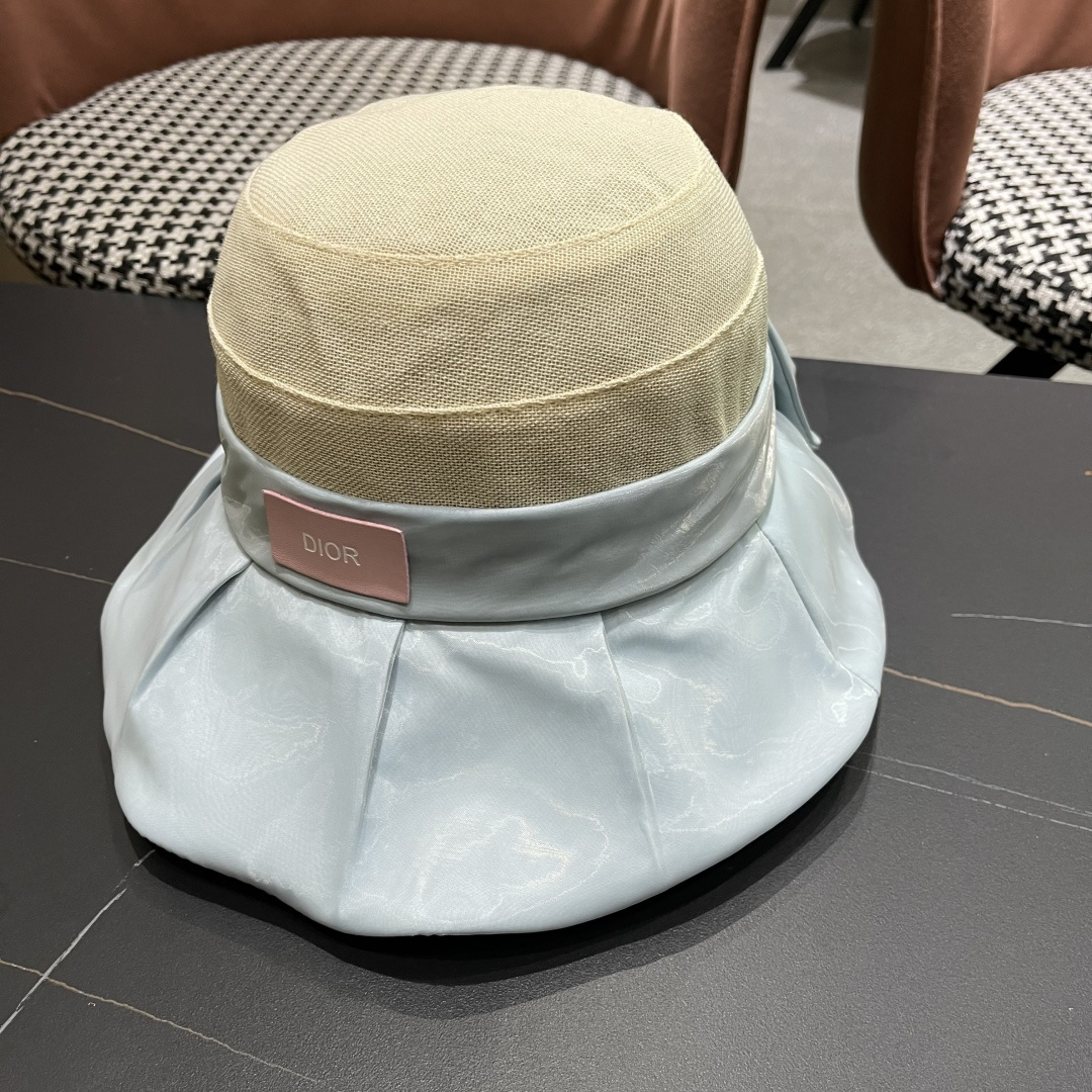  DIOR迪奥渔夫帽女春季海边度假甜美防晒遮阳帽，出街必备