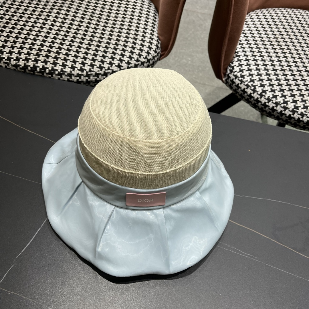  DIOR迪奥渔夫帽女春季海边度假甜美防晒遮阳帽，出街必备