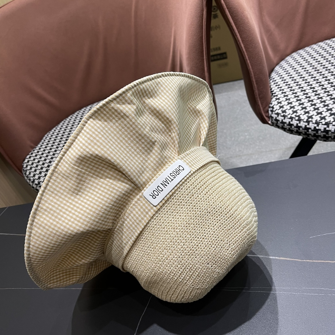  DIOR 迪奥 夏季格子蝴蝶结渔夫帽子女防紫外线大檐遮脸太阳帽