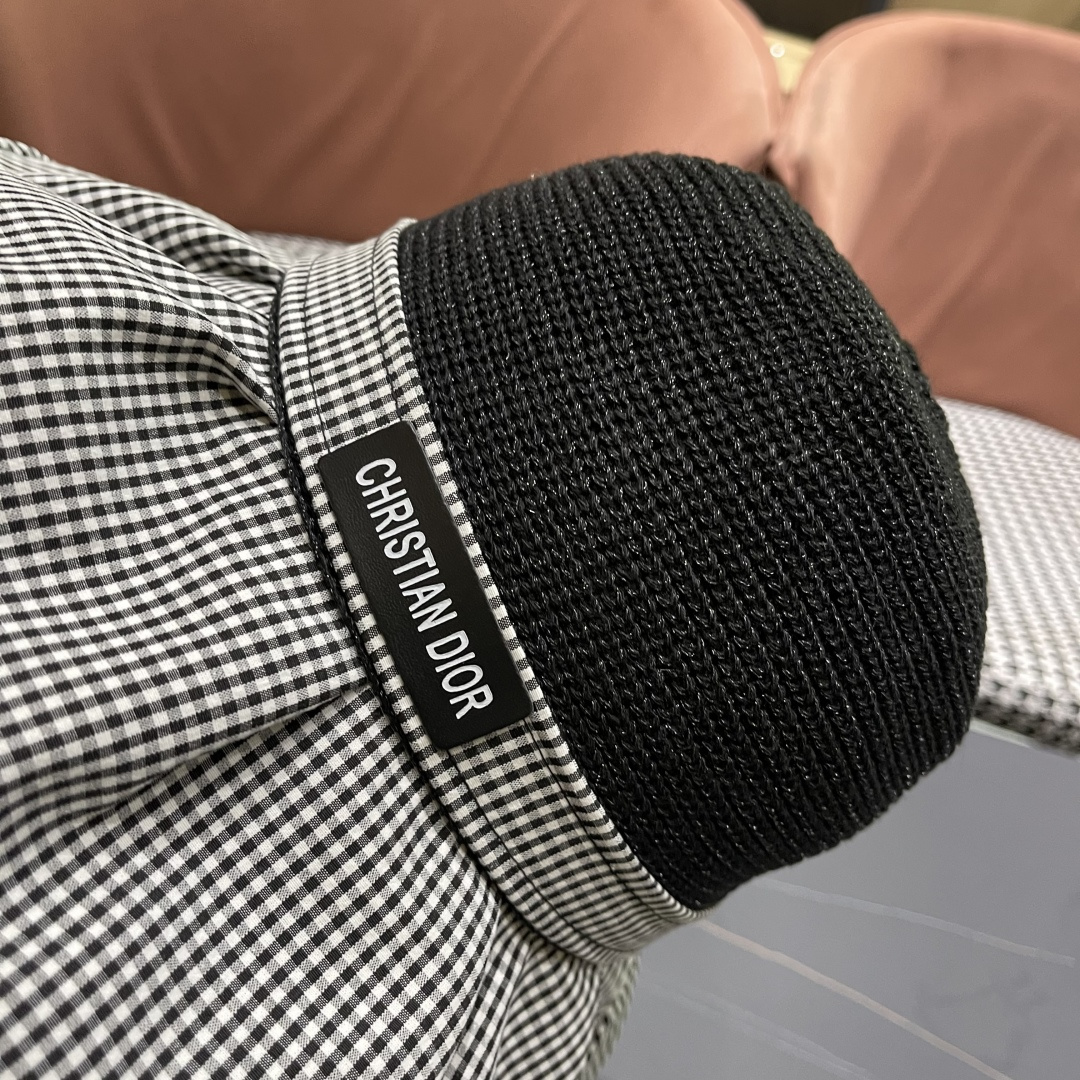  DIOR 迪奥 夏季格子蝴蝶结渔夫帽子女防紫外线大檐遮脸太阳帽