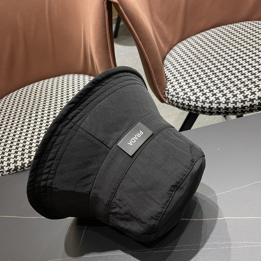  普拉达Prada帽子女渔夫帽春夏韩版百搭纯色韩国东大门代购简约休闲水桶帽