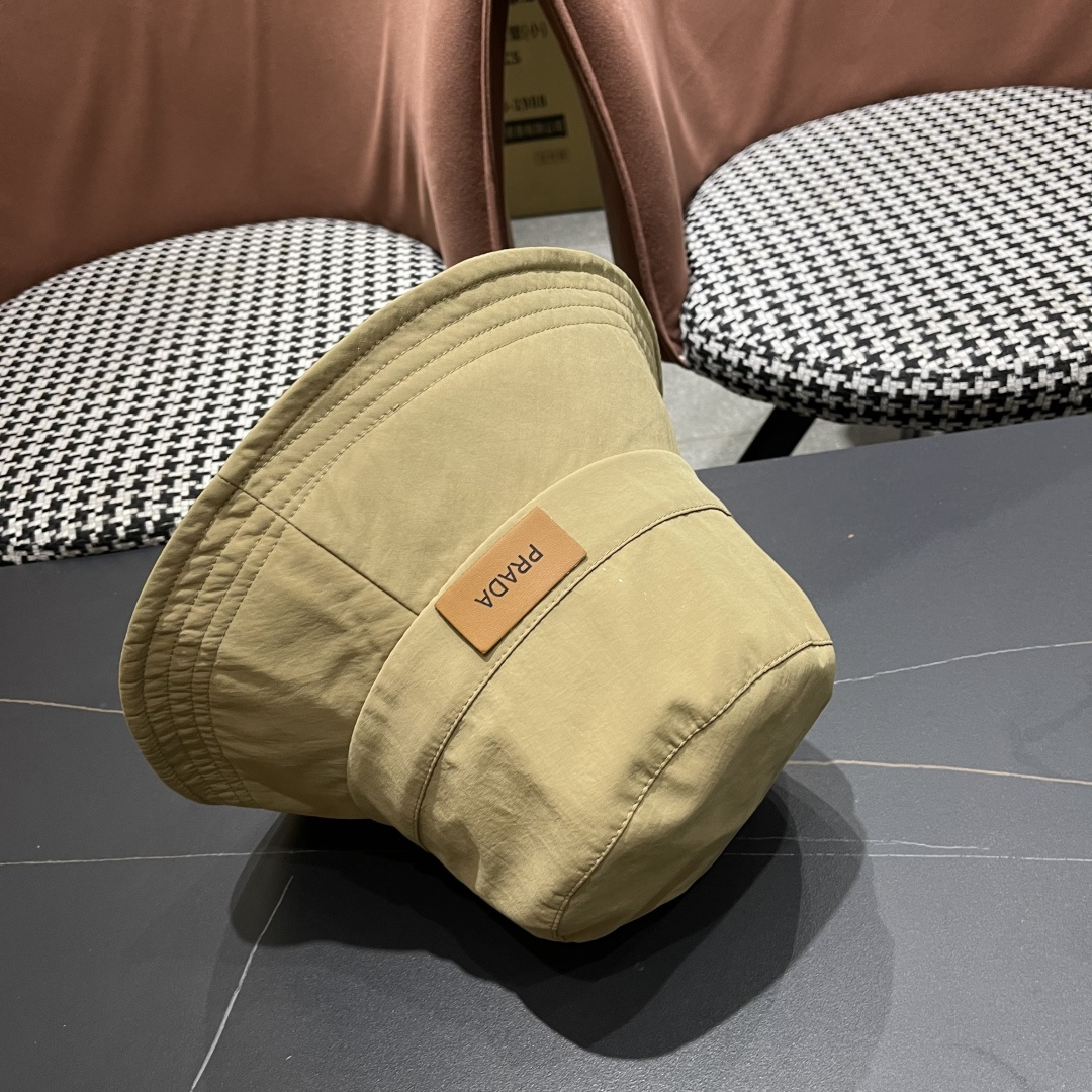  普拉达Prada帽子女渔夫帽春夏韩版百搭纯色韩国东大门代购简约休闲水桶帽