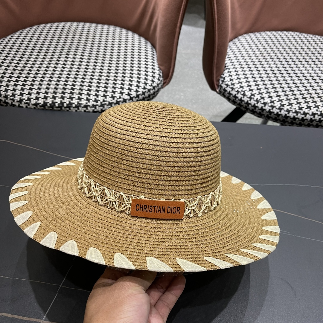  DIOR迪奥2025新款草编渔夫帽女春季海边度假大帽檐甜美防晒草帽遮阳帽