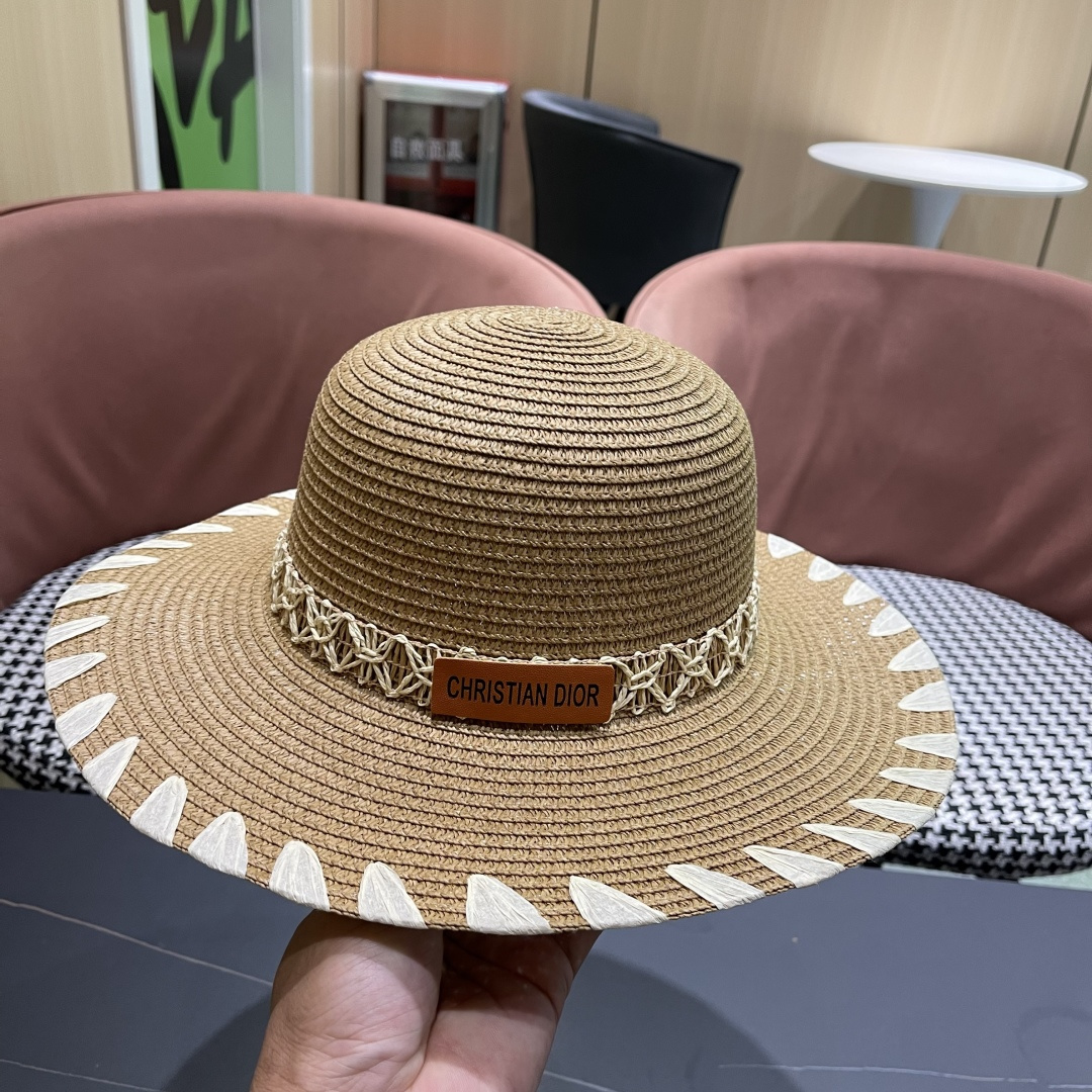  DIOR迪奥2025新款草编渔夫帽女春季海边度假大帽檐甜美防晒草帽遮阳帽