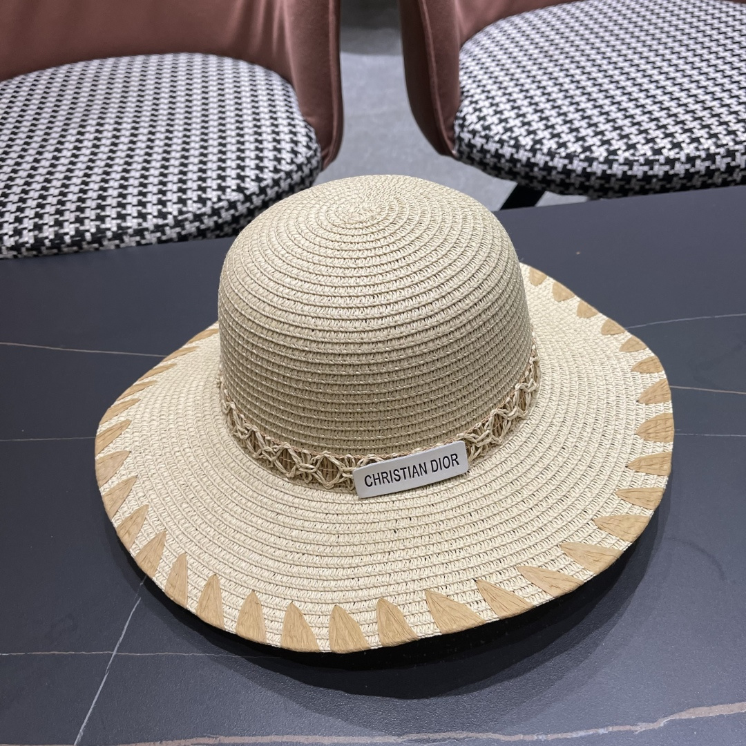  DIOR迪奥2025新款草编渔夫帽女春季海边度假大帽檐甜美防晒草帽遮阳帽