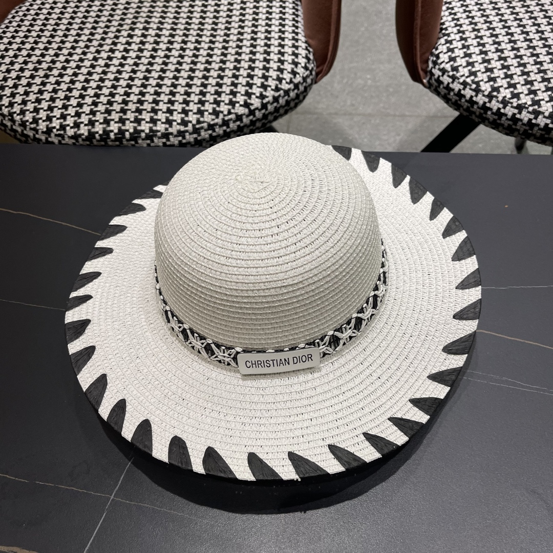  DIOR迪奥2025新款草编渔夫帽女春季海边度假大帽檐甜美防晒草帽遮阳帽