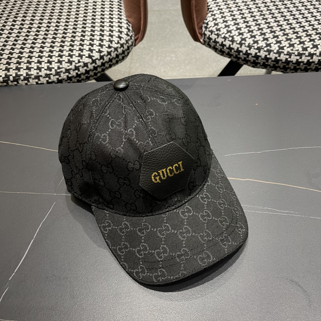 古奇棒球帽♥️GUCCI🧢官网新品，棒球帽，原单品质火爆来袭 🔥🎩 工艺非常精美 高档大气上档次！方便携