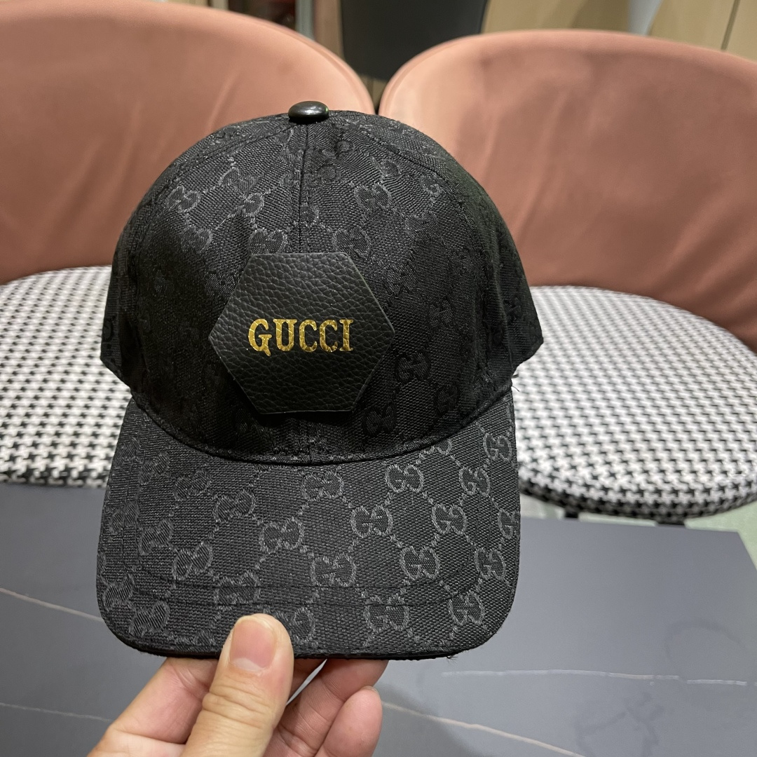 古奇棒球帽♥️GUCCI🧢官网新品，棒球帽，原单品质火爆来袭 🔥🎩 工艺非常精美 高档大气上档次！方便携