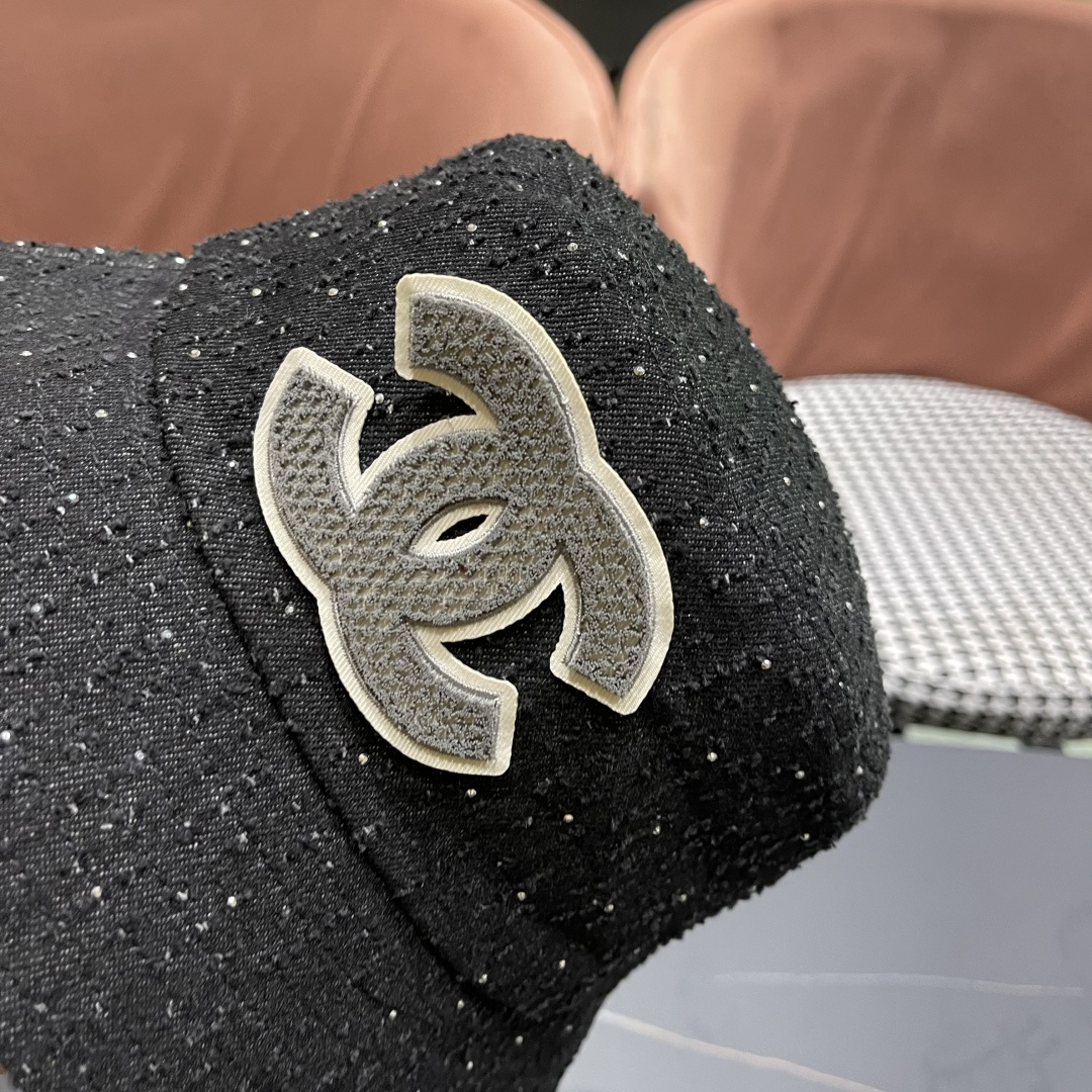  Chanel香奈儿新款25春夏新款渔夫帽订单货，可通过国检品质雅痞时髦街头风
超酷，色系也太好看了